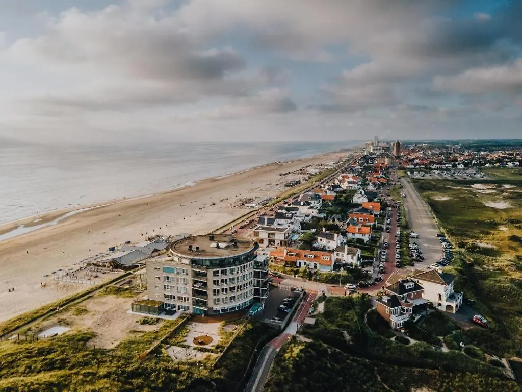 Luxury Upstairs & Downstairs Apartments Zandvoort 0*,