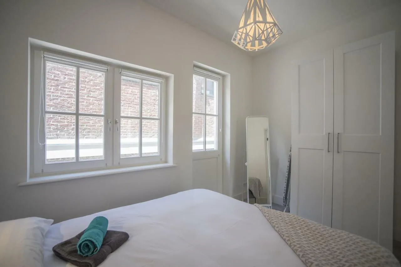 Luxury Upstairs & Downstairs Apartments Zandvoort 0*,  Netherlands
